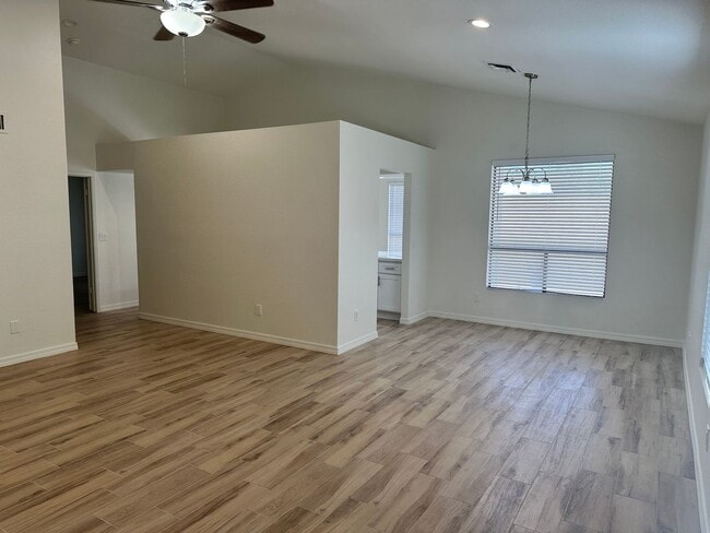 Building Photo - 3948 E White Aster St