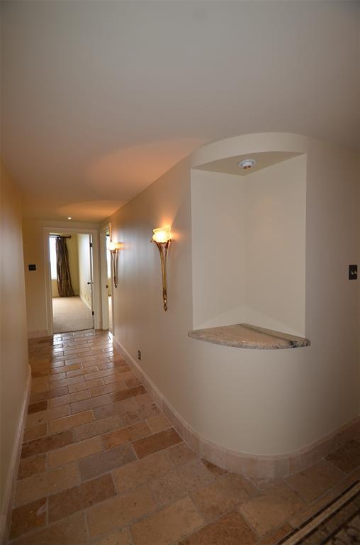 Building Photo - 14655 Champion Forest Dr Dr