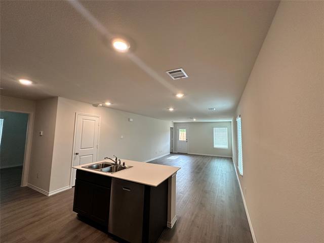 Foto del edificio - 1325 Brook Ln