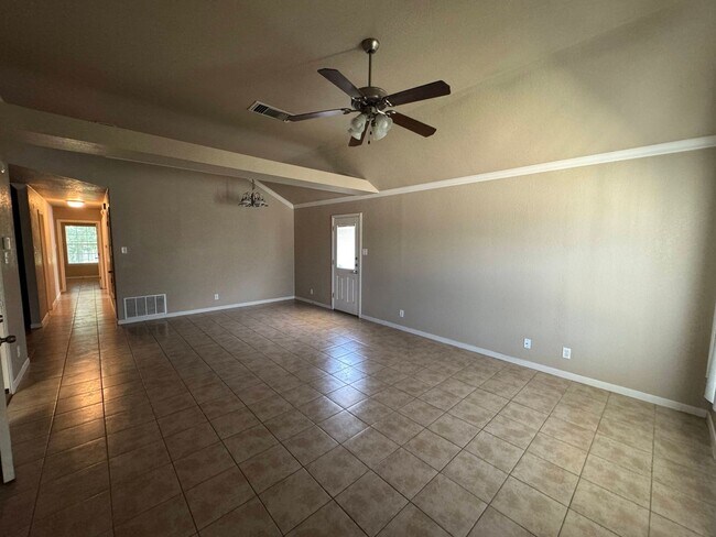 Foto del edificio - 1301 Powder River Dr