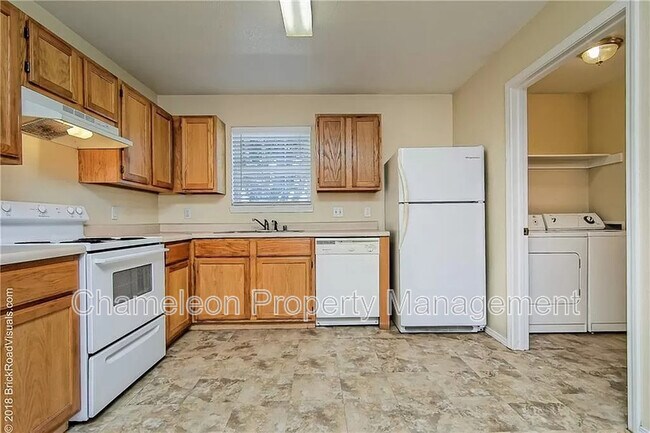 Foto del edificio - 1425 Sligo St