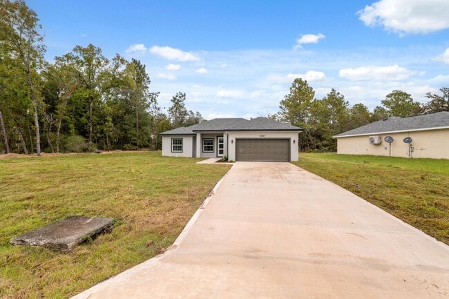 Foto del edificio - 6067 SW 155th St Rd