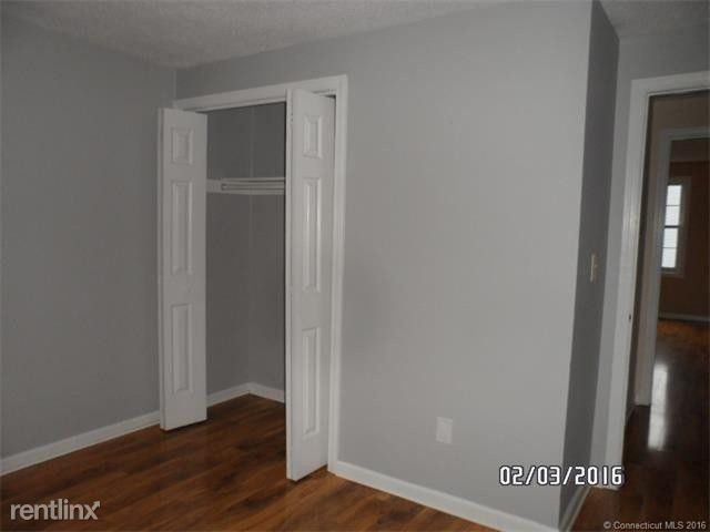 Building Photo - 2 br, 1 bath Condo - 718 broad st A7 Unit A7