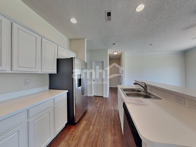 Foto del edificio - 8935 Hedge Maple Rd