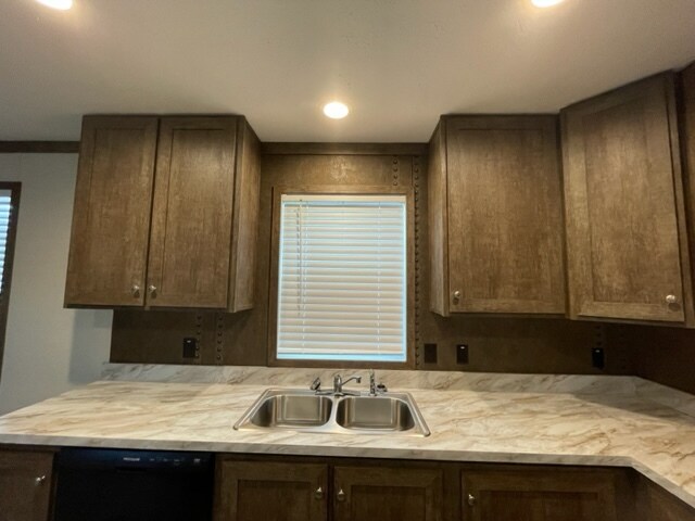 Foto del edificio - 88 Normandy Dr