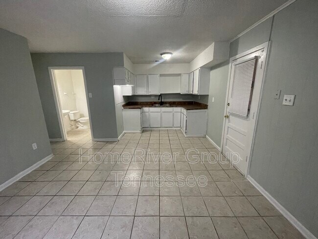 Building Photo - 3761 Firethorne Dr