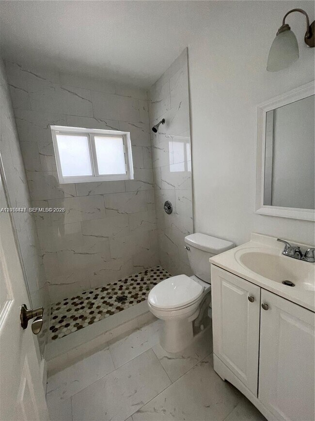 Foto del edificio - 2856 SW 37th Ave