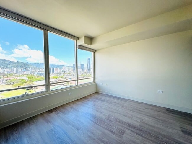 Building Photo - 2 Bedroom, 2 Bathroom, 2 Parking (Pacifica Honolulu)