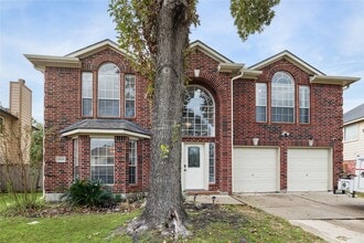 Building Photo - 25619 Oakridge Forest Ln