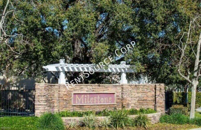Building Photo - 5053 Woodbridge Ln