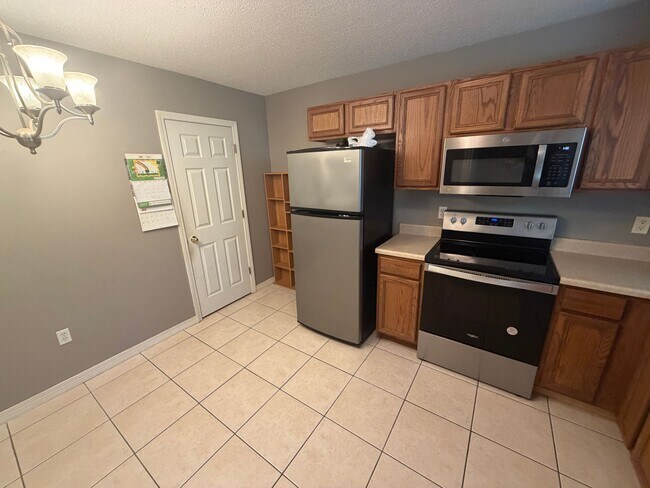 Foto del edificio - Updated Duplex In the heart of Niceville!