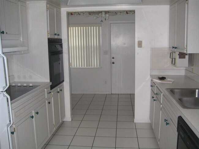 Foto del edificio - 1601 43rd Street N