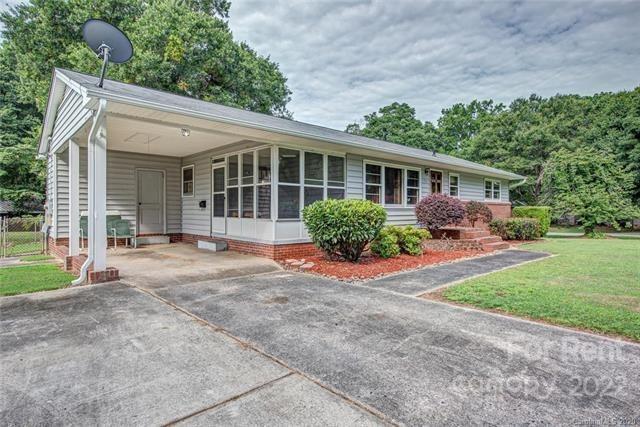 Primary Photo - 1714 Fairfield Dr
