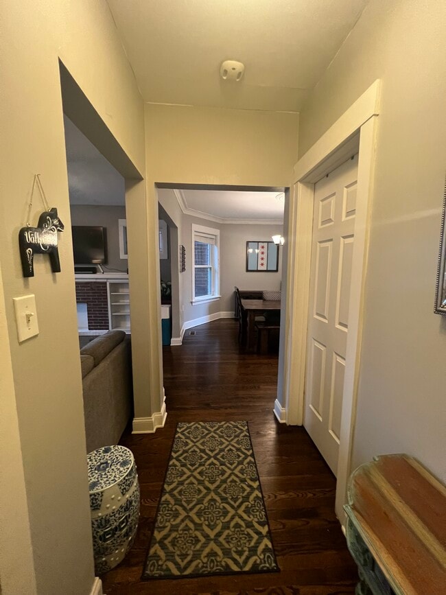 Fotografía del edificio - 1427 W Gregory St