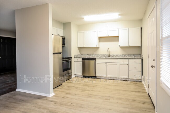 Foto del edificio - 7900 Longview Rd