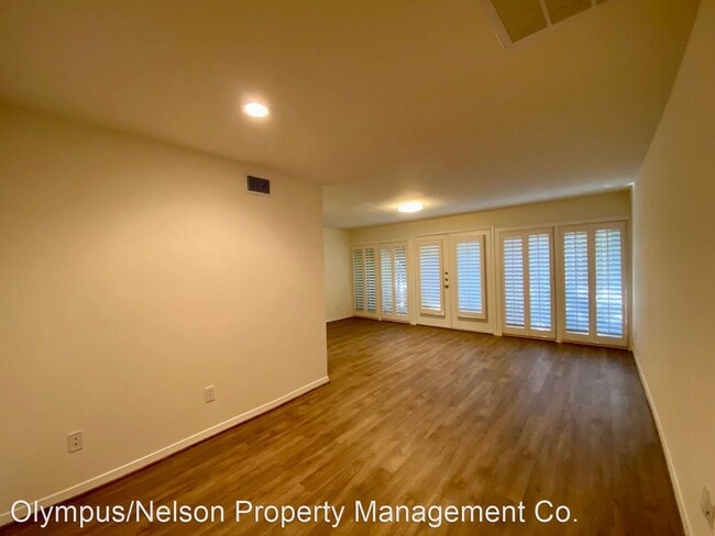 Building Photo - 2 br, 2.5 bath House - 3910 Mandell St