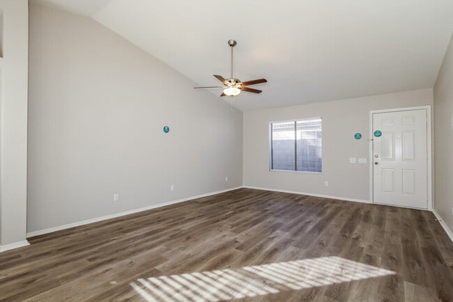 Foto del edificio - 20212 N 34th Pl