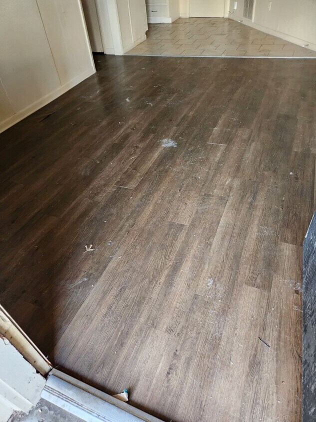 Primary Photo - 1 Bedroom, 1 Bath Apartment