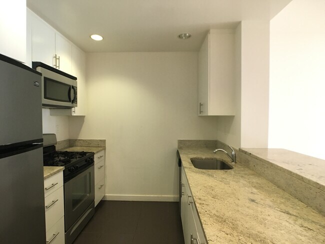 Foto del edificio - 620 W 143rd St