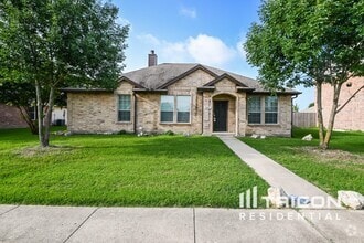 Building Photo - 207 Moonlight Dr