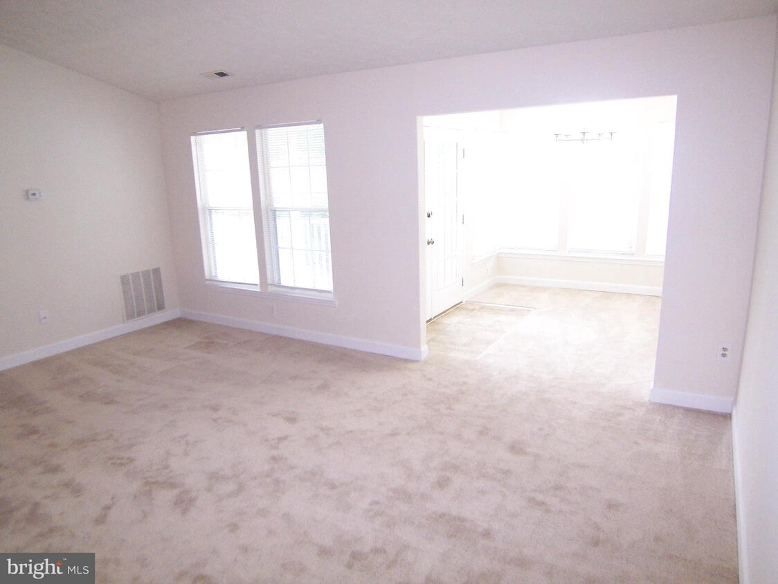 905 Woodbridge Ct Unit 905M, Edgewood, MD 21040 Apartment for Rent in Edgewood, MD