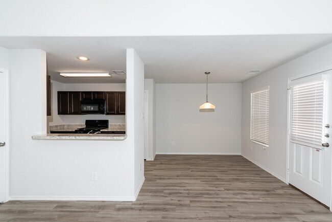 Building Photo - Applewhite Meadows - 2303 Applewhite Meado...