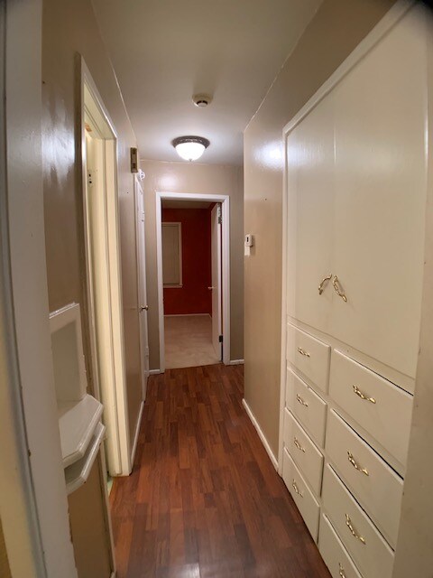 Building Photo - 1625 Meyers Pl