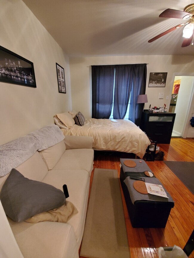 Foto del edificio - 1616 Pine St