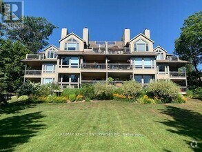 Building Photo - 3111-3111 Grandview Frst Hl Dr