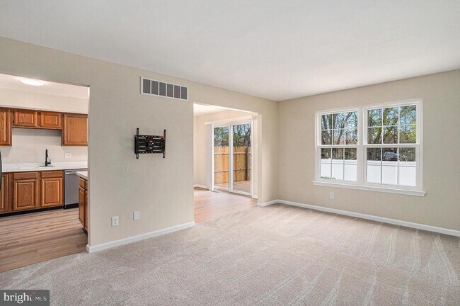 Foto del edificio - 4986 Windy Meadow Ct