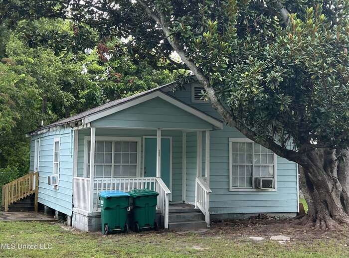 Foto principal - 2407 14th Ave