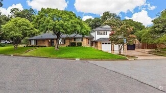 Building Photo - 5155 Briarwood Ln