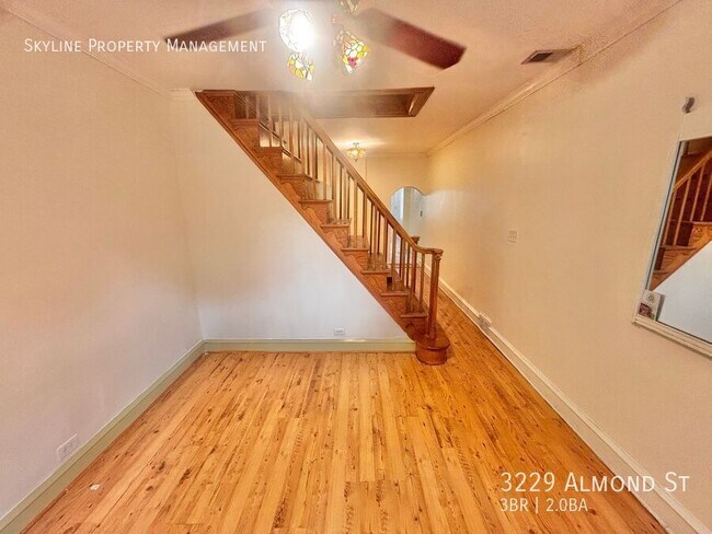 Building Photo - 3229 Almond St