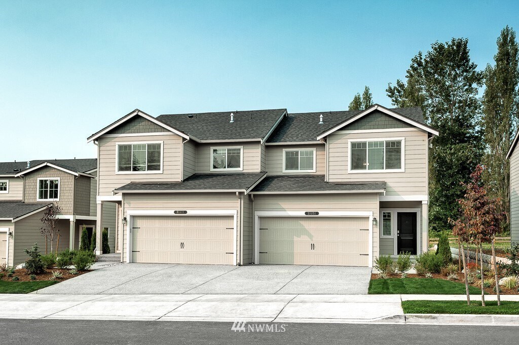 Foto principal - 6556 Yorktown Plz NE
