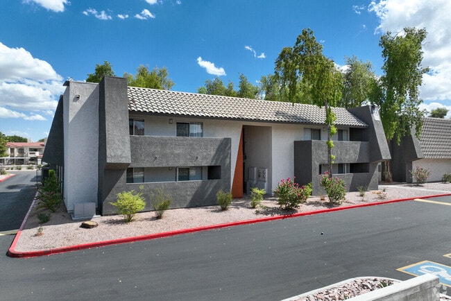 Highland Park - 5038 S Hardy Dr Tempe, AZ 85282 | Apartments.com