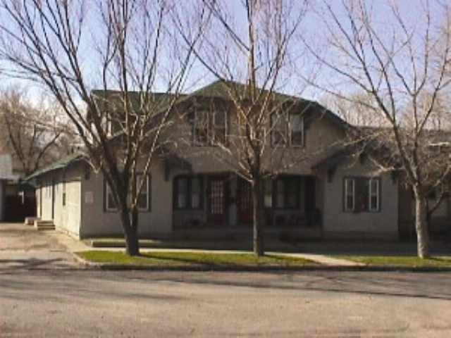 Primary Photo - 807-821 E 3rd St