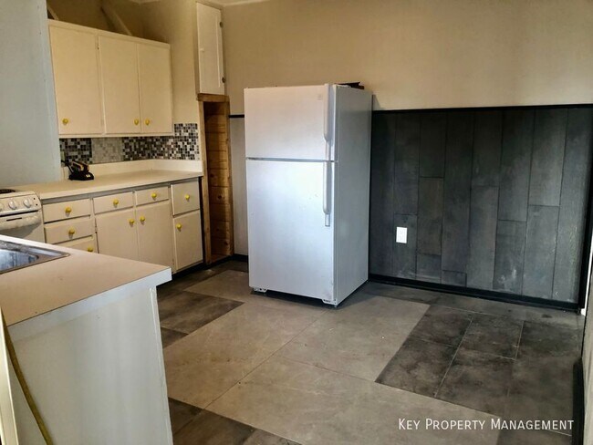 Foto del edificio - 845 Main St