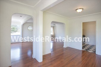 Foto principal - 2985 Sunnynook Dr