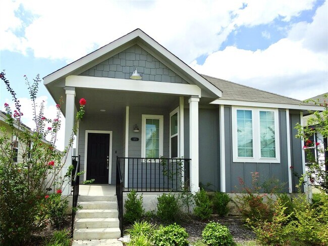 Foto del edificio - 370 Hortus Dr