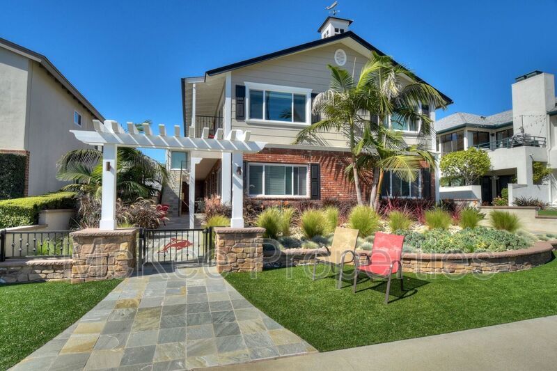 Foto principal - 3854 Lamont St