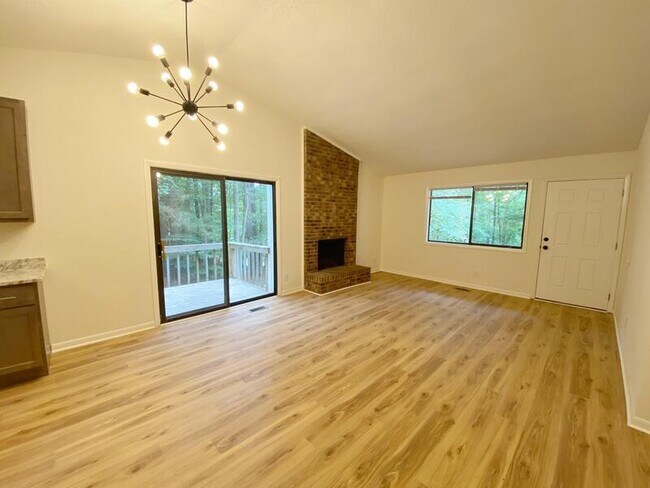 Foto del edificio - 178 Cedar Terrace Rd