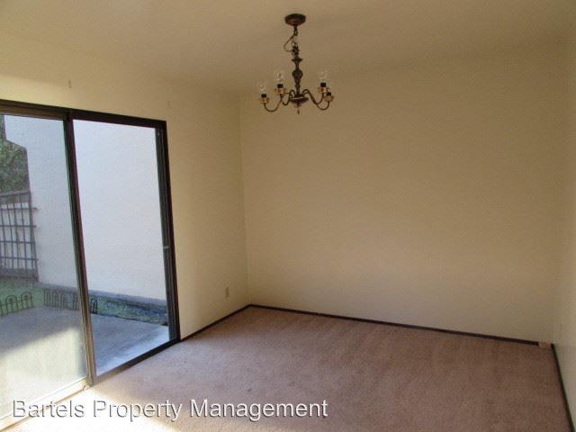 Foto del edificio - 53 Wildwood Pl