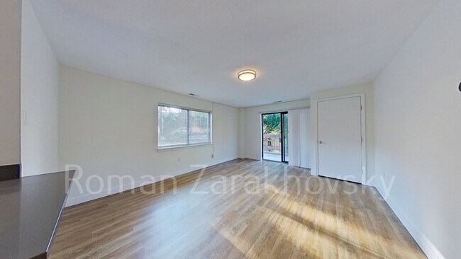 Photo - 25 Webster Ave Apartment