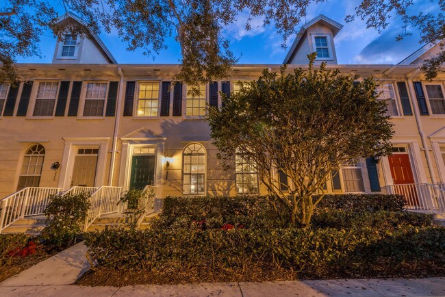 Building Photo - 224 Grenada Dr