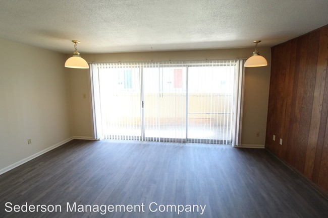 Building Photo - 4414 Jarboe St