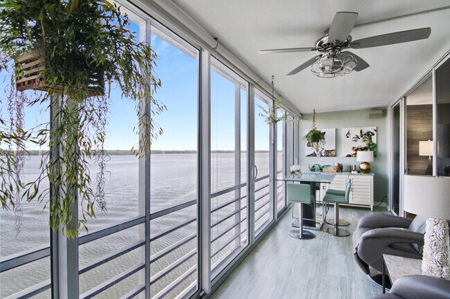 Building Photo - 44 Yacht Club Dr