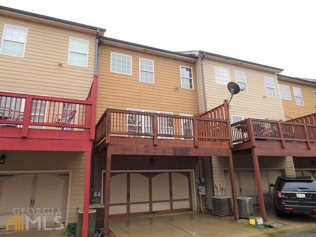 Foto del edificio - 1981 Appaloosa Mill Ct NE