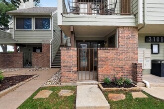 Building Photo - 3109 Sondra Dr
