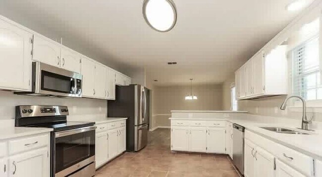 Foto del edificio - 101 Cedar Bend Ct