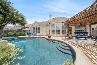Building Photo - 14936 Thatcher Dr